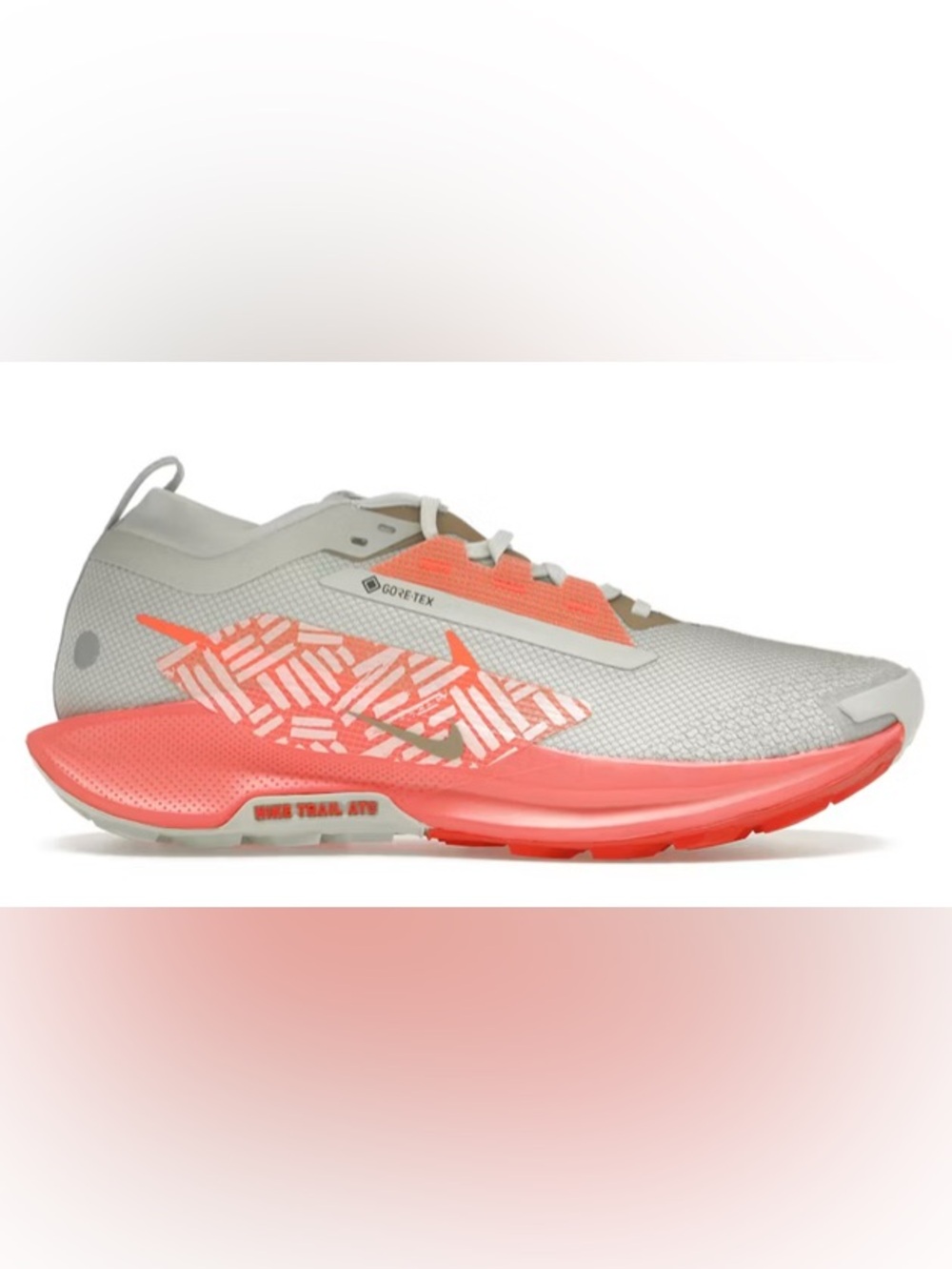 Nike Running Pegasus Trail 5 GORE-TEX sneakers in light gray and orange